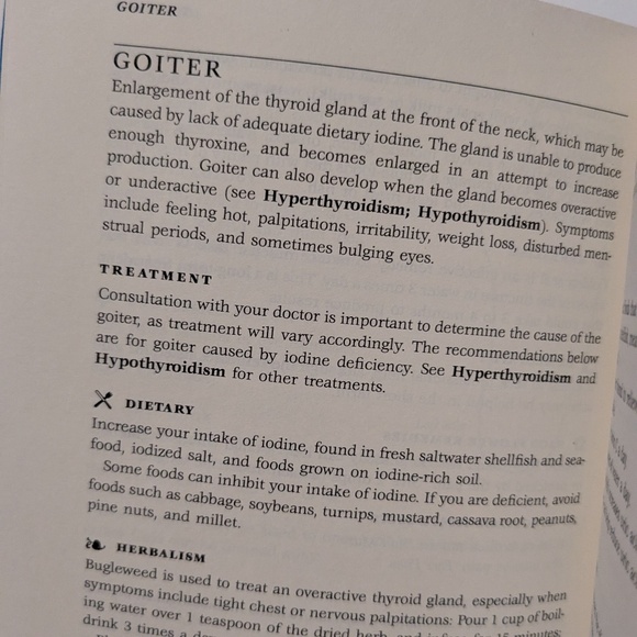 The Complete Home Healer by Angela Smyth Used Hardcover Home Remedy Book - Picture 3 of 3